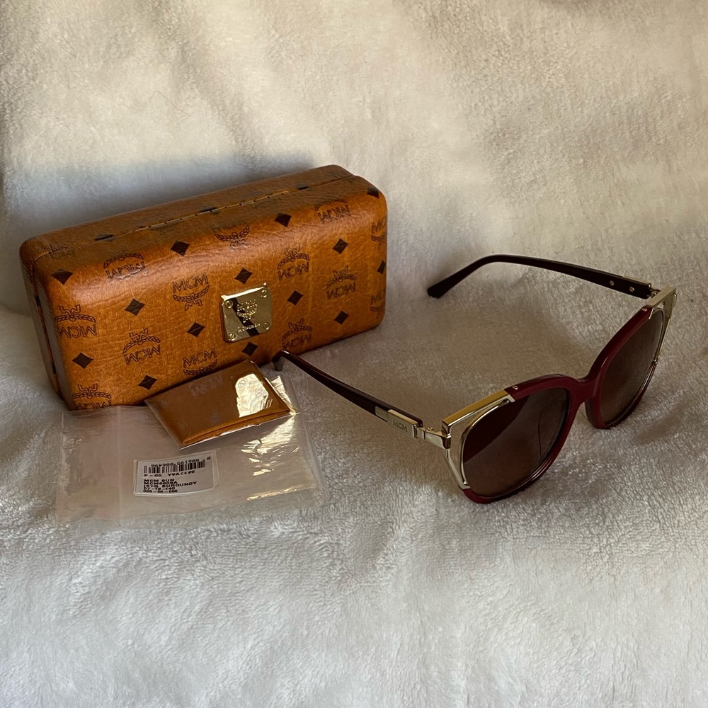 SOLD! NEW MCM 57mm Cat Eye Burgundy Sunglasses - Picture 3 of 15